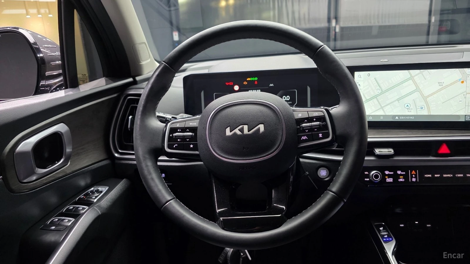 Kia Sorento Prestige* 4WD* ПОДГРЕВ* ОБДУХВАНЕ* ДИСТРОНИК* , снимка 6 - Автомобили и джипове - 55513136