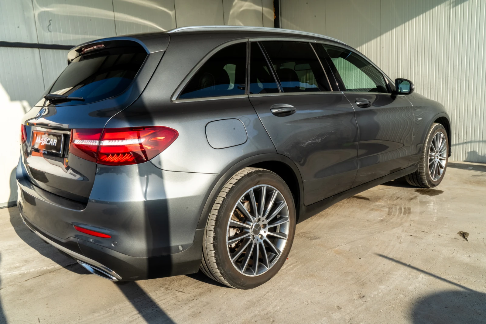 Mercedes-Benz GLC 250 AMG = EDITION 1 = DESIGNO = ГАРАНЦИЯ = ЛИЗИНГ, снимка 6 - Автомобили и джипове - 55646896
