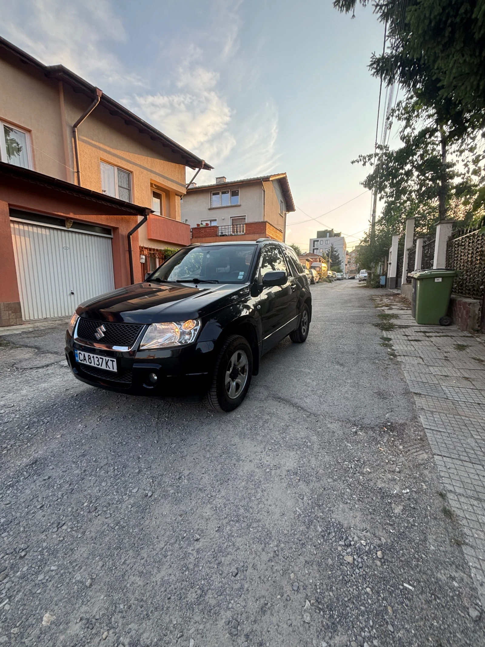 Suzuki Grand vitara 2.0 DDiS, снимка 3 - Автомобили и джипове - 55657295