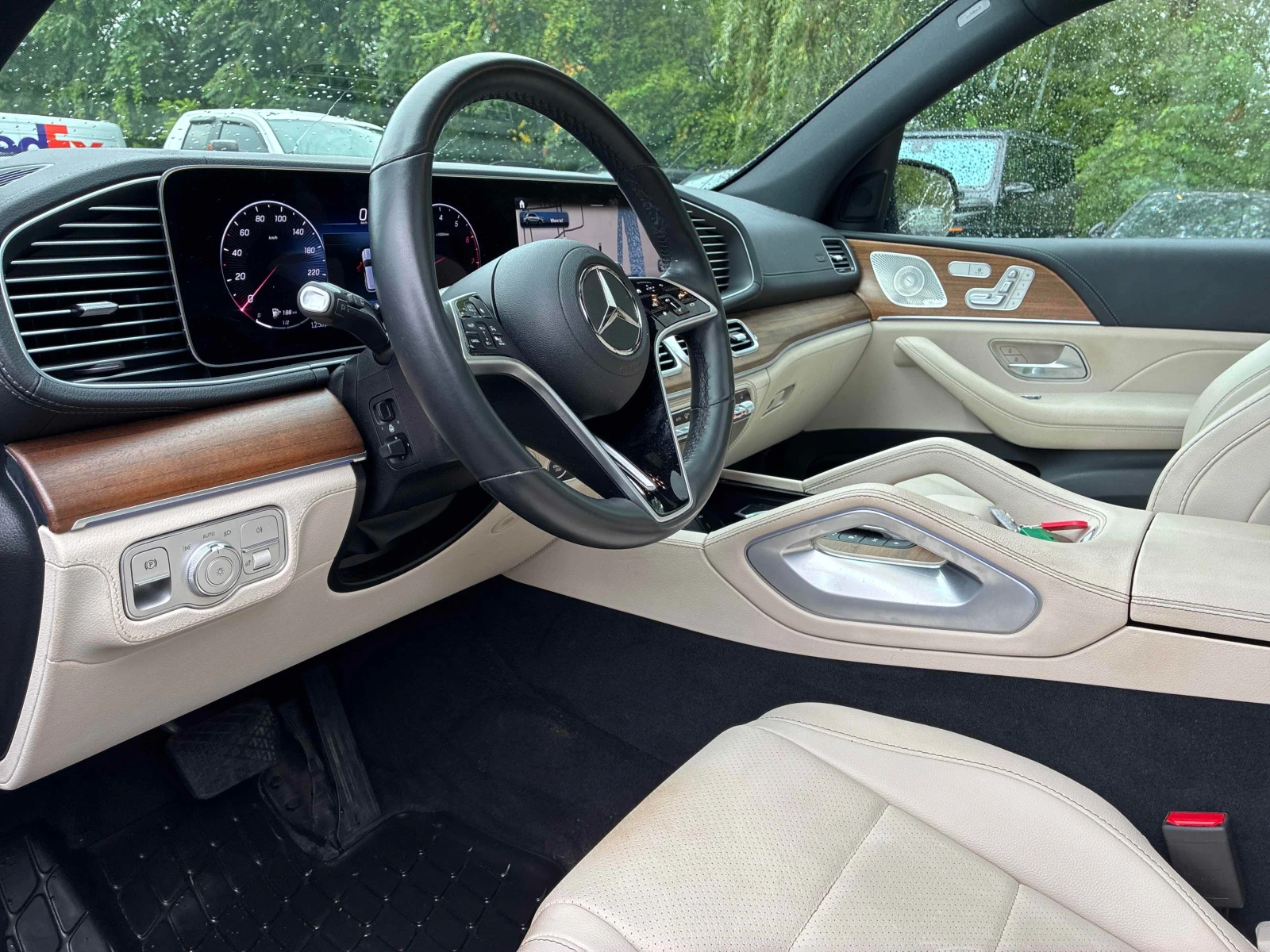 Mercedes-Benz GLE 450 * ГЛАВНО ПРЕДСТАВИТЕЛСТВО НА MERCEDES-BENZ, снимка 7 - Автомобили и джипове - 56035252