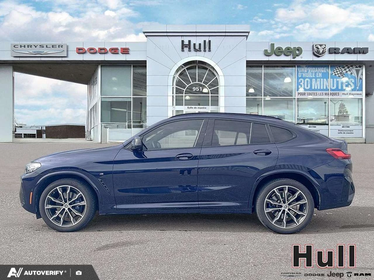 BMW X4 M Performance | HUD | HK Speaker, снимка 3 - Автомобили и джипове - 56437771