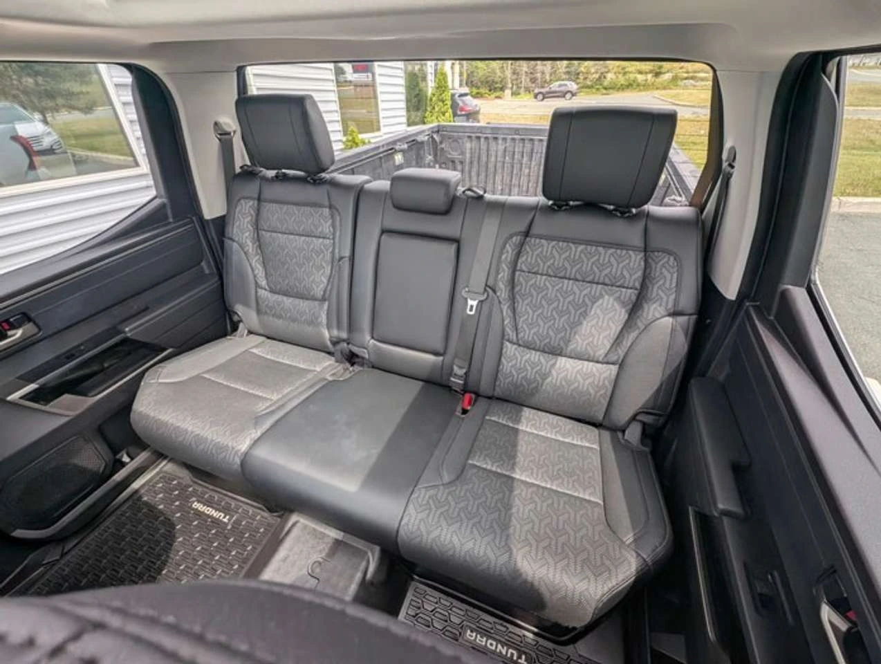Toyota Tundra 4x4 Crewmax Limited Hybrid Long Bed | Mobile.bg � ����������� 13