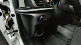 Ford Transit Custom 2.0 TDCI 130 L2 ECO BLUE HYBRID, снимка 15