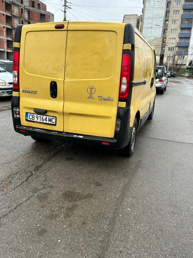 Renault Trafic, снимка 3 - Бусове и автобуси - 48166426