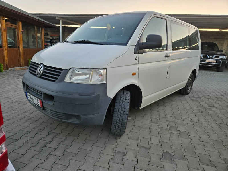 VW Transporter 1.9 TDI, снимка 1 - Бусове и автобуси - 49359486