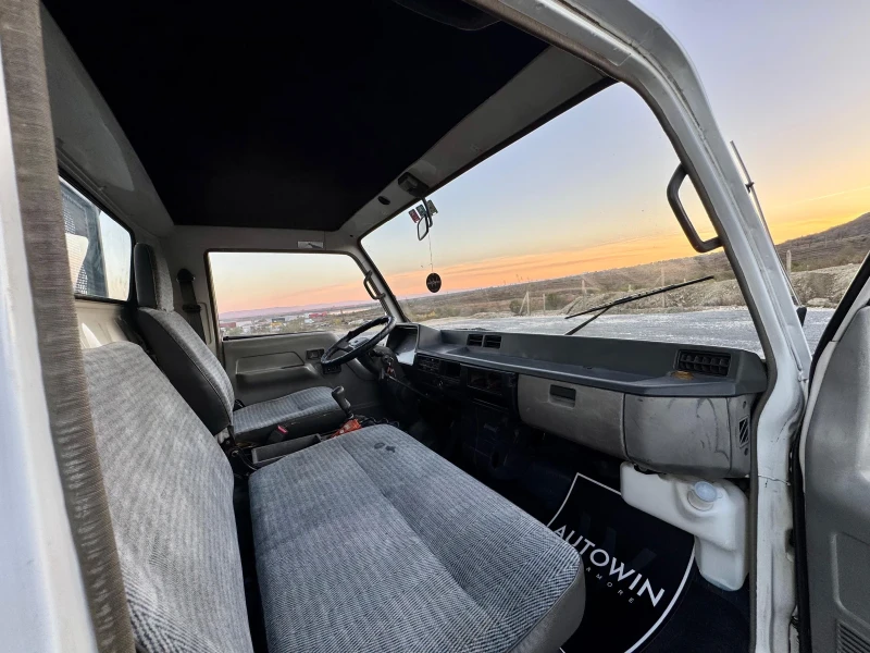 Mitsubishi Canter 2.5 d САМОСВАЛ - тристранен, снимка 11 - Бусове и автобуси - 52273543