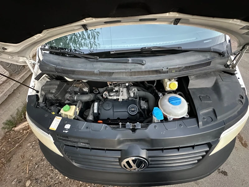 VW T5, снимка 10 - Бусове и автобуси - 53294791