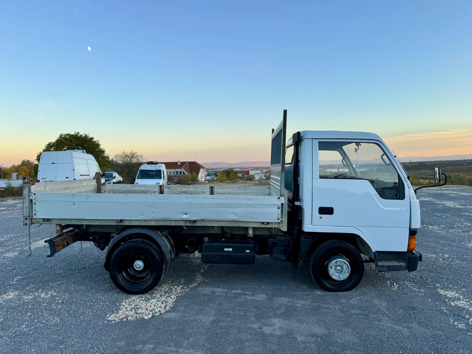 Mitsubishi Canter 2.5 d  -  | Mobile.bg   6