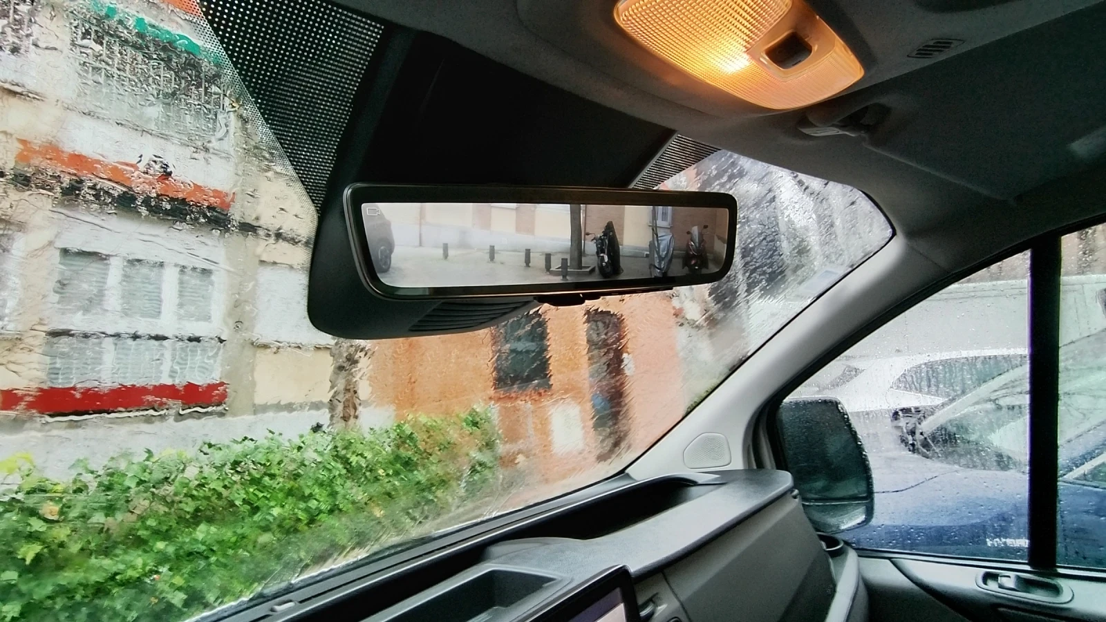 Ford Transit Custom 2.0 TDCI 130 L2 ECO BLUE HYBRID - изображение 10