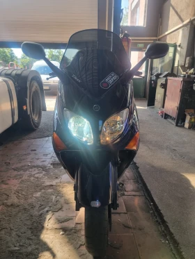     Yamaha T-max 500
