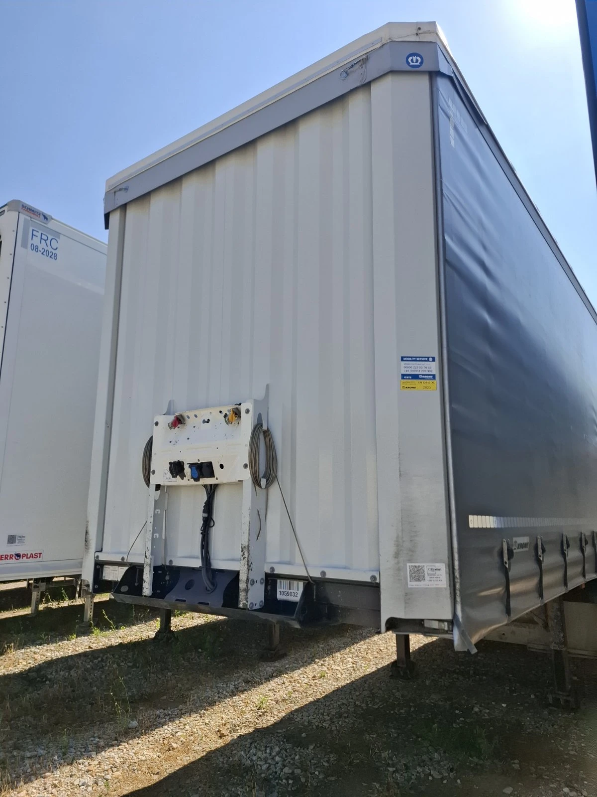Полуремарке Krone Profi Liner SD, снимка 4 - Ремаркета - 55392456