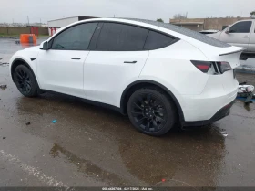 Tesla Model Y Long Range Dual Motor All-Wheel Drive, снимка 3