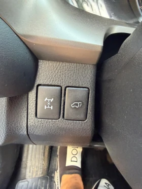 Toyota Rav4 2.0 D4D 4х4 кожа нави  , снимка 10