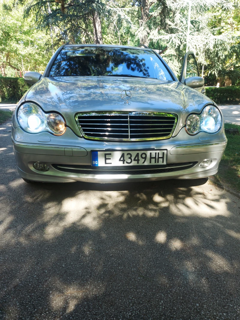 Mercedes-Benz C 220 УНИКАЛЕН Avangard!, снимка 7 - Автомобили и джипове - 47501657