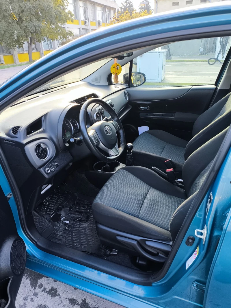 Toyota Yaris 1.33 VVT-I, снимка 6 - Автомобили и джипове - 47648167