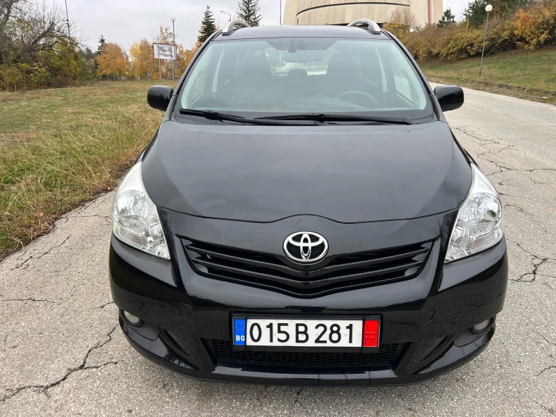 Toyota Verso 2.0 D4D/126p.s-Keyless Go/Kamera, снимка 5 - Автомобили и джипове - 47991668