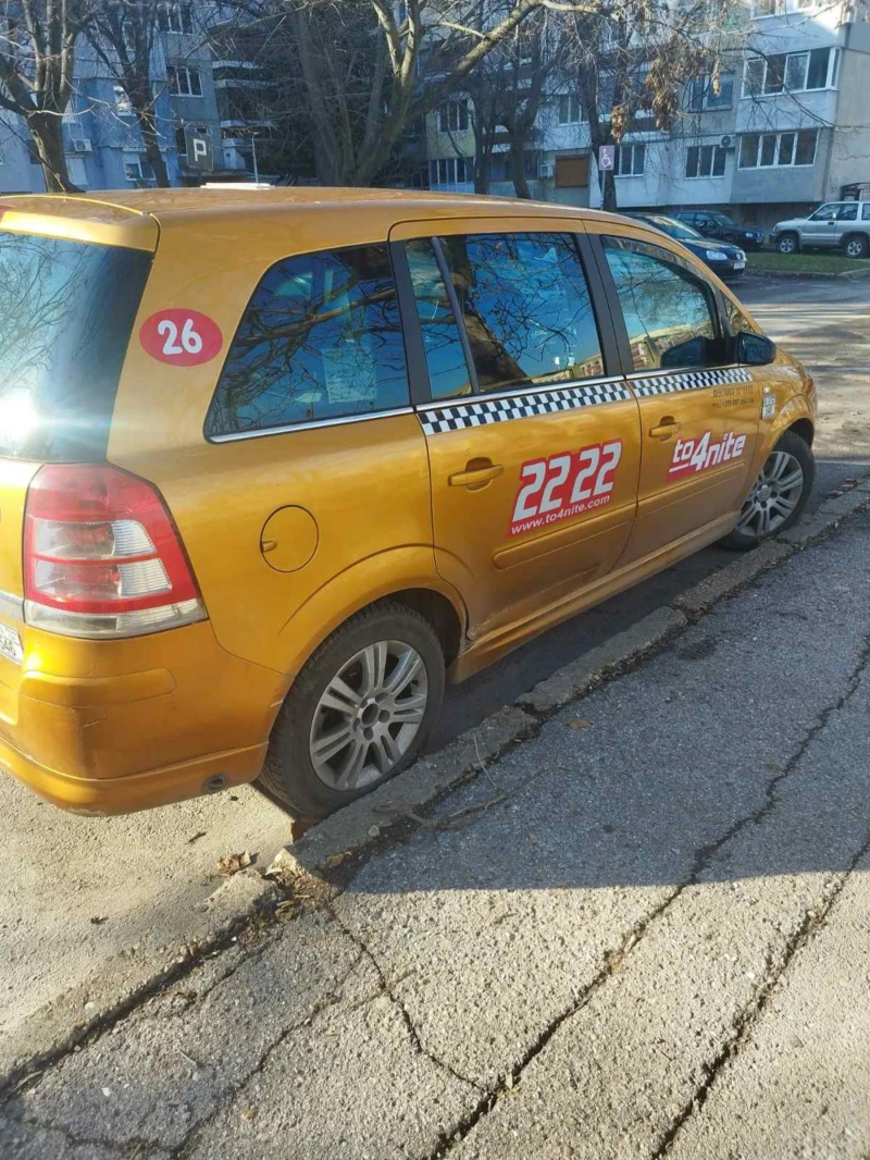 Opel Zafira 1.6 + газ, снимка 9 - Автомобили и джипове - 48492180