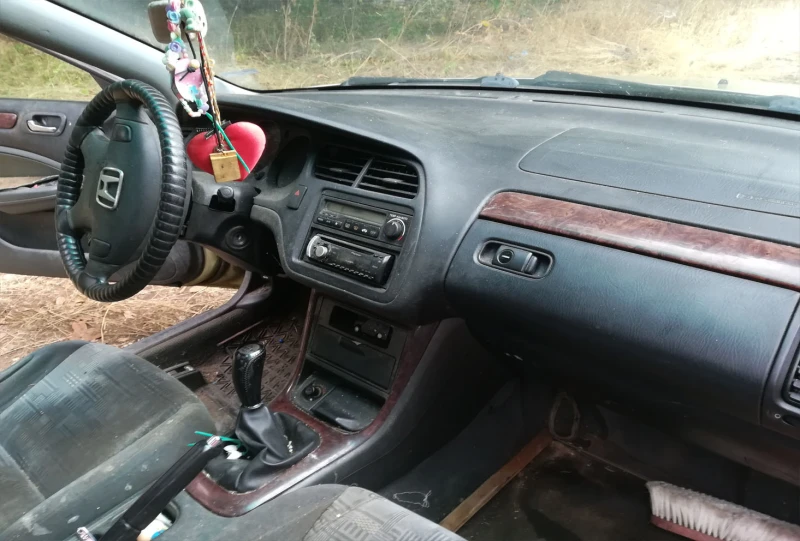 Honda Accord, снимка 8 - Автомобили и джипове - 48638686