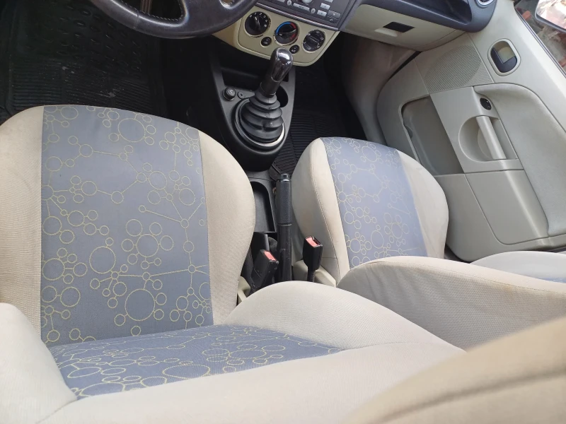 Ford Fiesta 1.4,     2008г., снимка 7 - Автомобили и джипове - 51372909