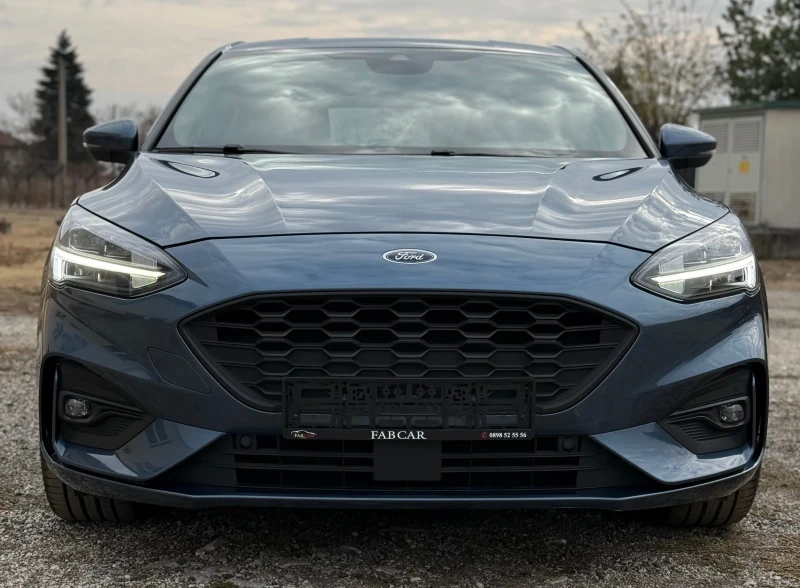 Ford Focus 1.0 , ST-LINE , FULL LED , B&O , KEYLESS GO , 18  , снимка 8 - Автомобили и джипове - 52598382