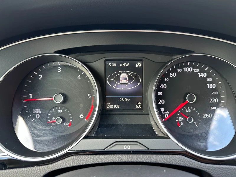 VW Passat biturbo 2.0d 239 к.с./4x4, снимка 15 - Автомобили и джипове - 51665446