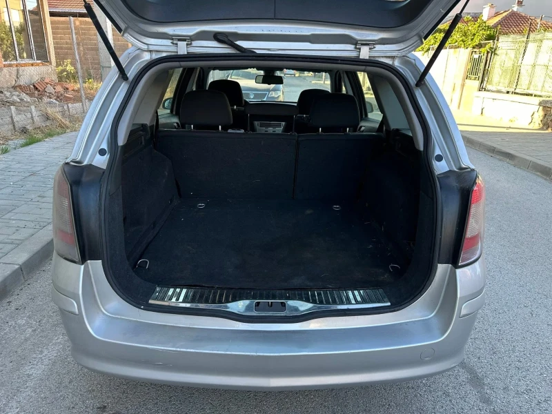 Opel Astra 1.9CDTI 101 , снимка 9 - Автомобили и джипове - 51897479