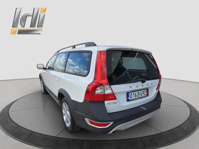Volvo Xc70 AWD BiTurbo, снимка 4 - Автомобили и джипове - 51776122