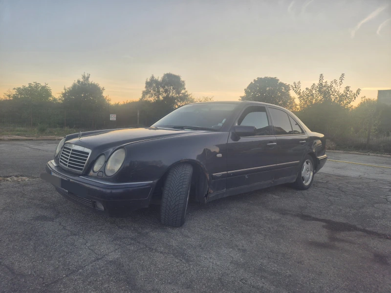 Mercedes-Benz E 200