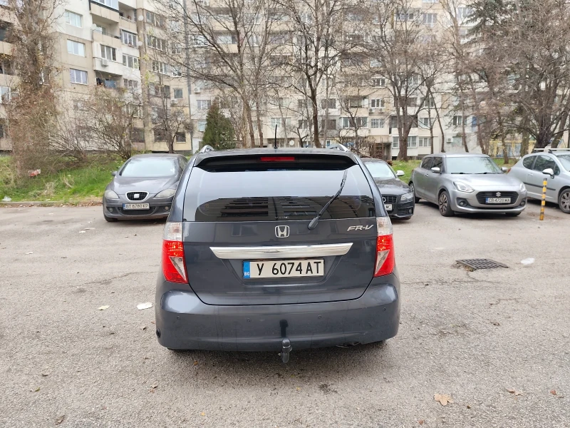 Honda Fr-v 1.7 ГАЗ-ИНЖ * КЛИМАТРОНИК* !ТОП!, снимка 5 - Автомобили и джипове - 52524381