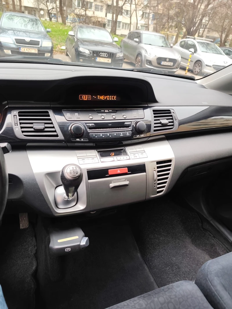 Honda Fr-v 1.7 ГАЗ-ИНЖ * КЛИМАТРОНИК* !ТОП!, снимка 13 - Автомобили и джипове - 52524381