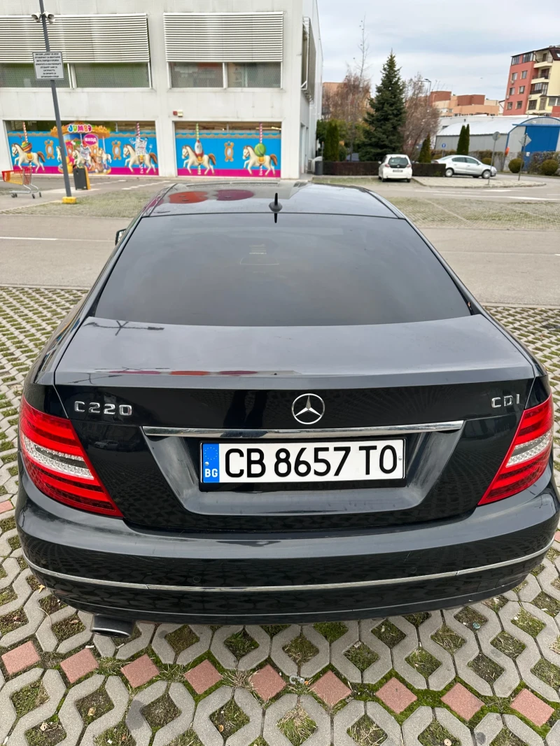 Mercedes-Benz C 220 W204 AMG PACK, снимка 4 - Автомобили и джипове - 52450359