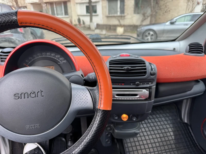 Smart Fortwo, снимка 6 - Автомобили и джипове - 53238003