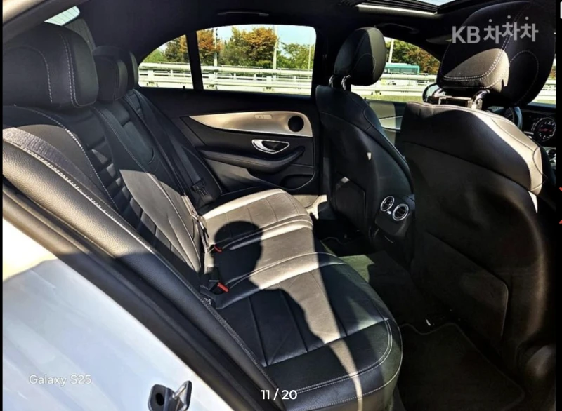 Mercedes-Benz E 300 4MATIC* 360КАМЕРА* ПОДГРЕВ* КЕЙЛЕС* , снимка 15 - Автомобили и джипове - 53343786