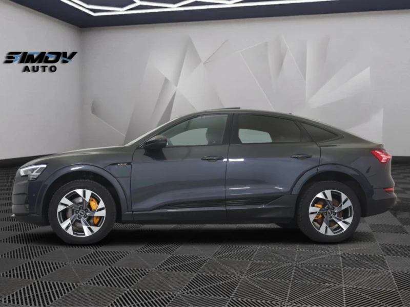 Audi E-Tron 55 SPORTBACK 95KWH QUATTRO 408КС MATRIX ШИБЕДАХ, снимка 5 - Автомобили и джипове - 53521214