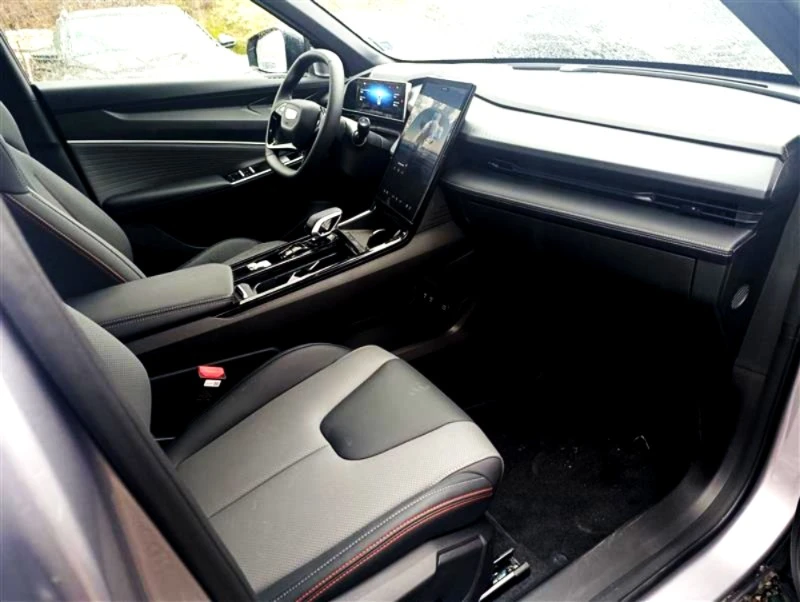 Geely Cityray GF+ / Пробег само 6 000 км!/, снимка 11 - Автомобили и джипове - 54068342