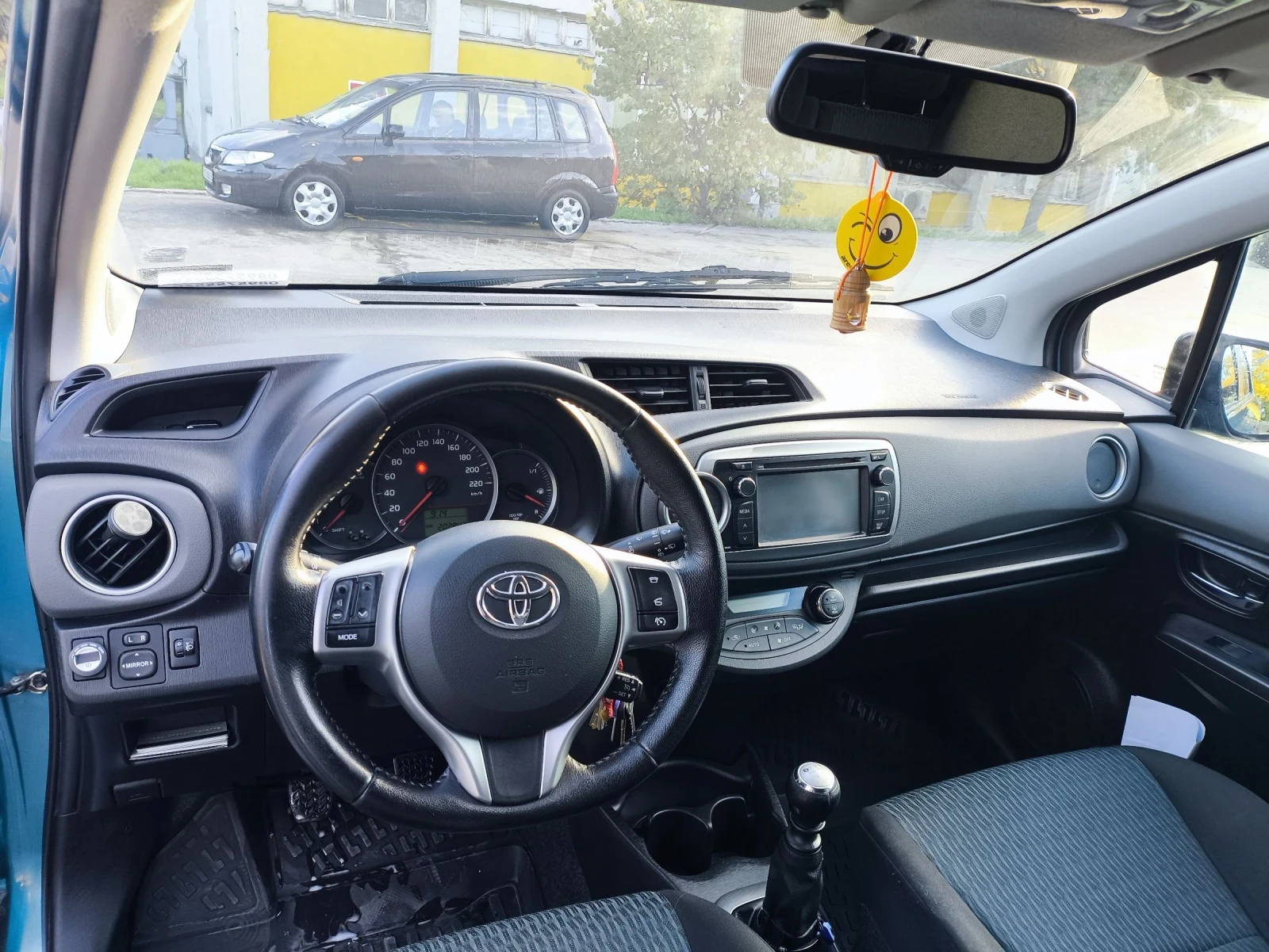 Toyota Yaris 1.33 VVT-I - изображение 10