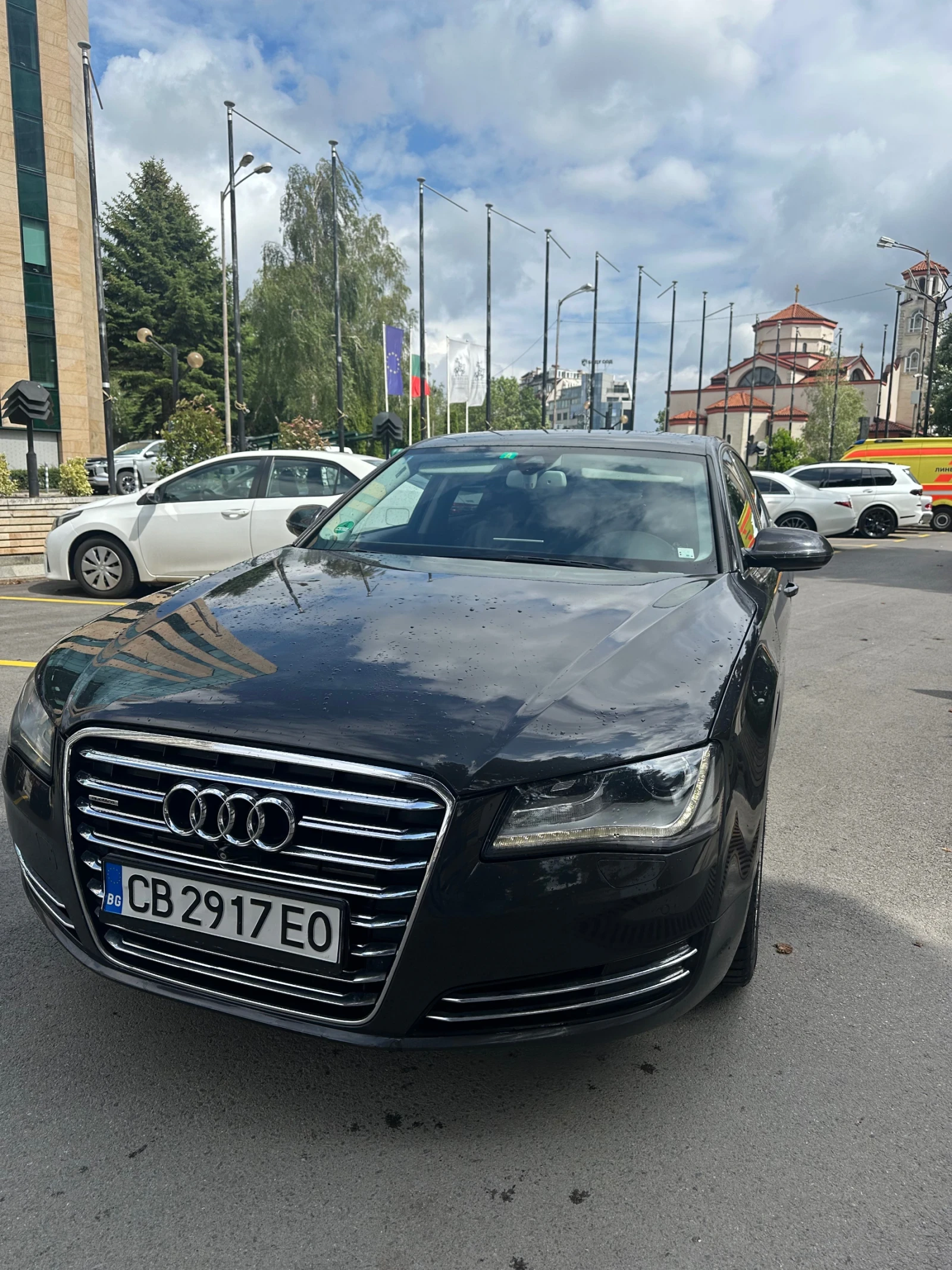 Audi A8 4.2 TDI - изображение 3