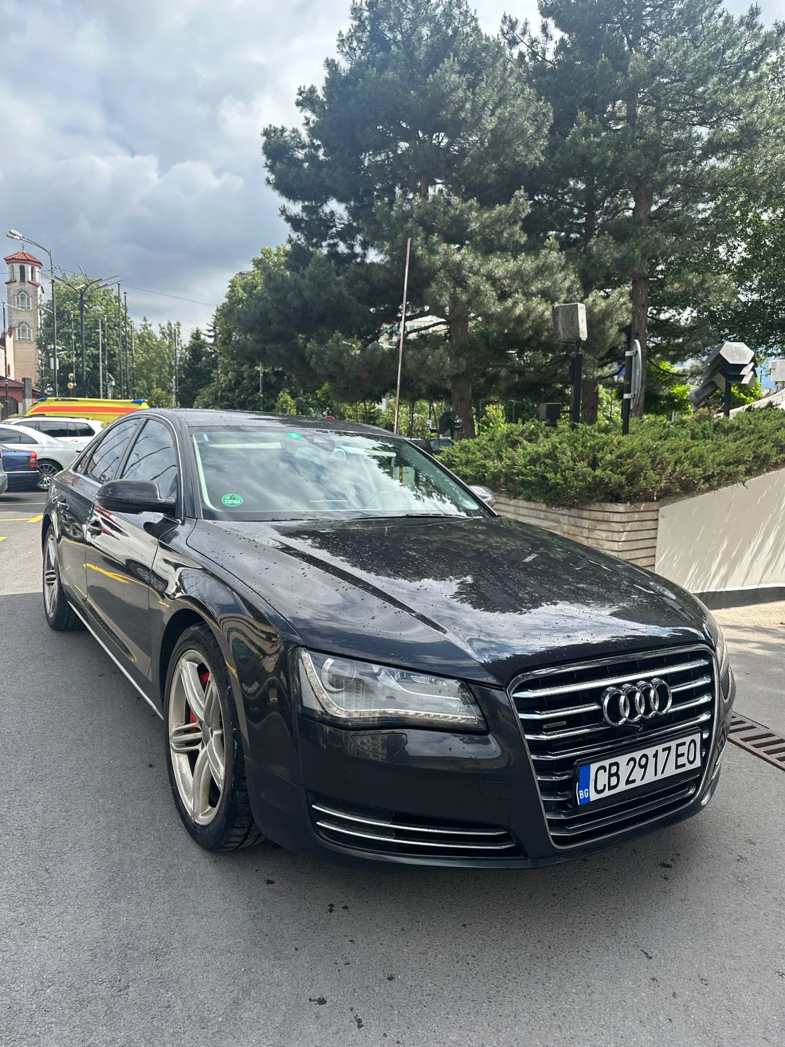 Audi A8 4.2 TDI - изображение 2