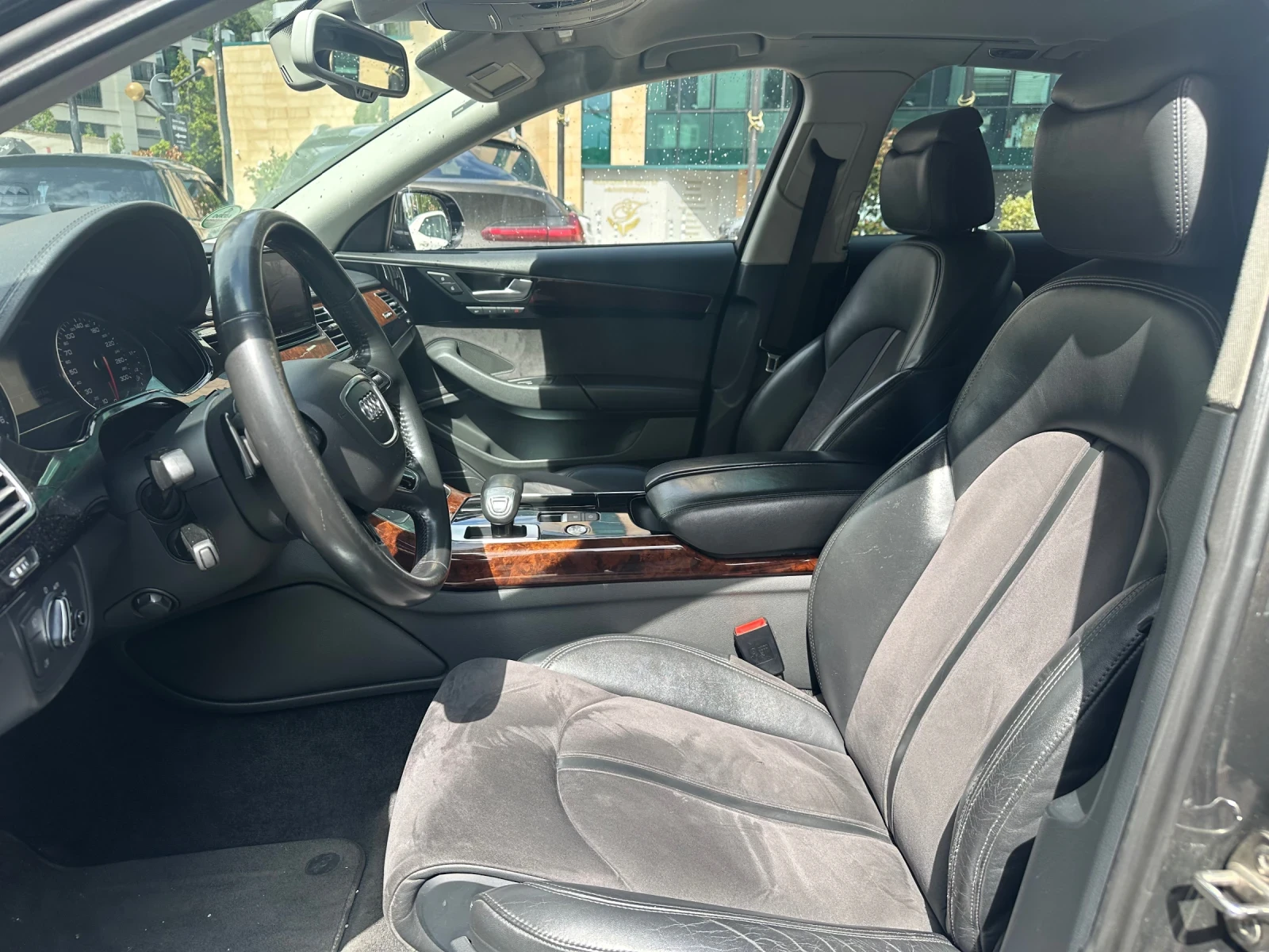 Audi A8 4.2 TDI - изображение 7