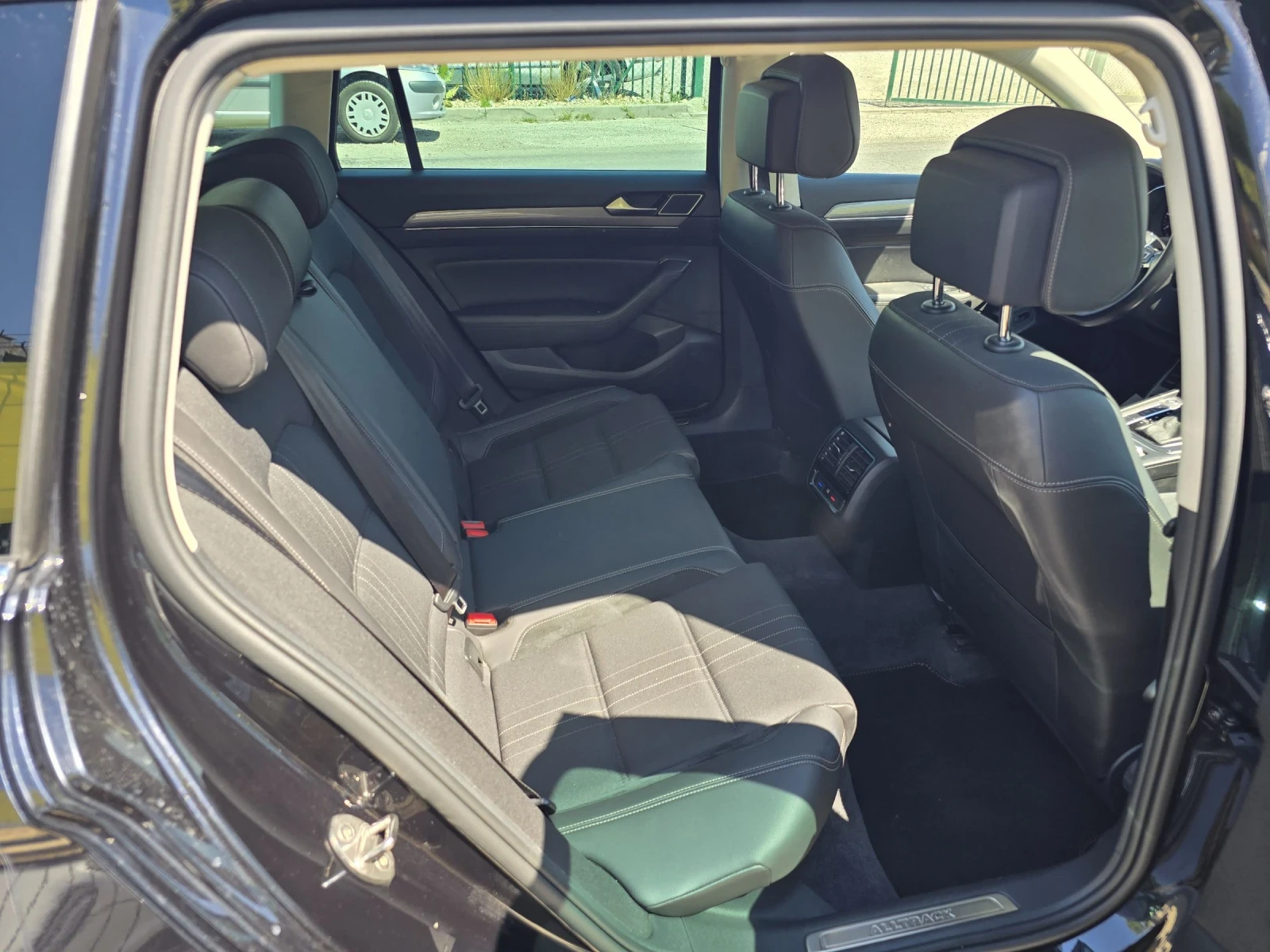 VW Alltrack EXECUTIVE/FACE | Mobile.bg — изображение 11