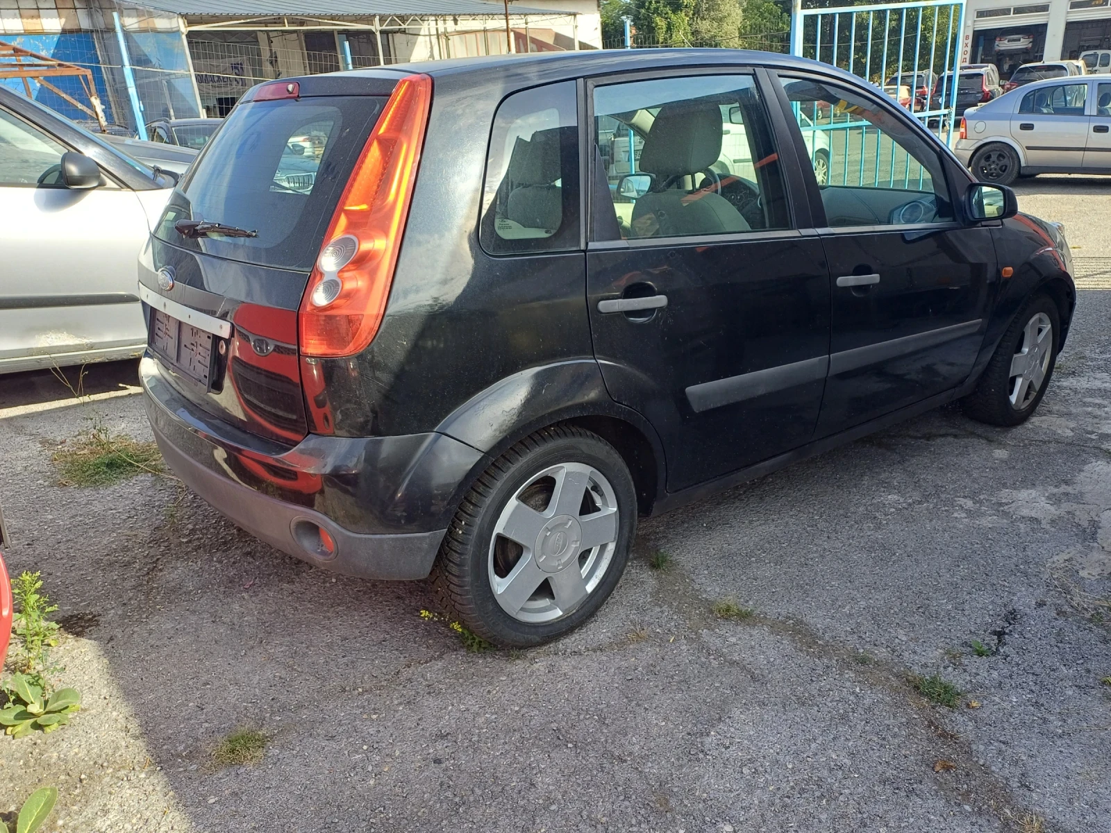 Ford Fiesta 1.4,     2008. | Mobile.bg   13