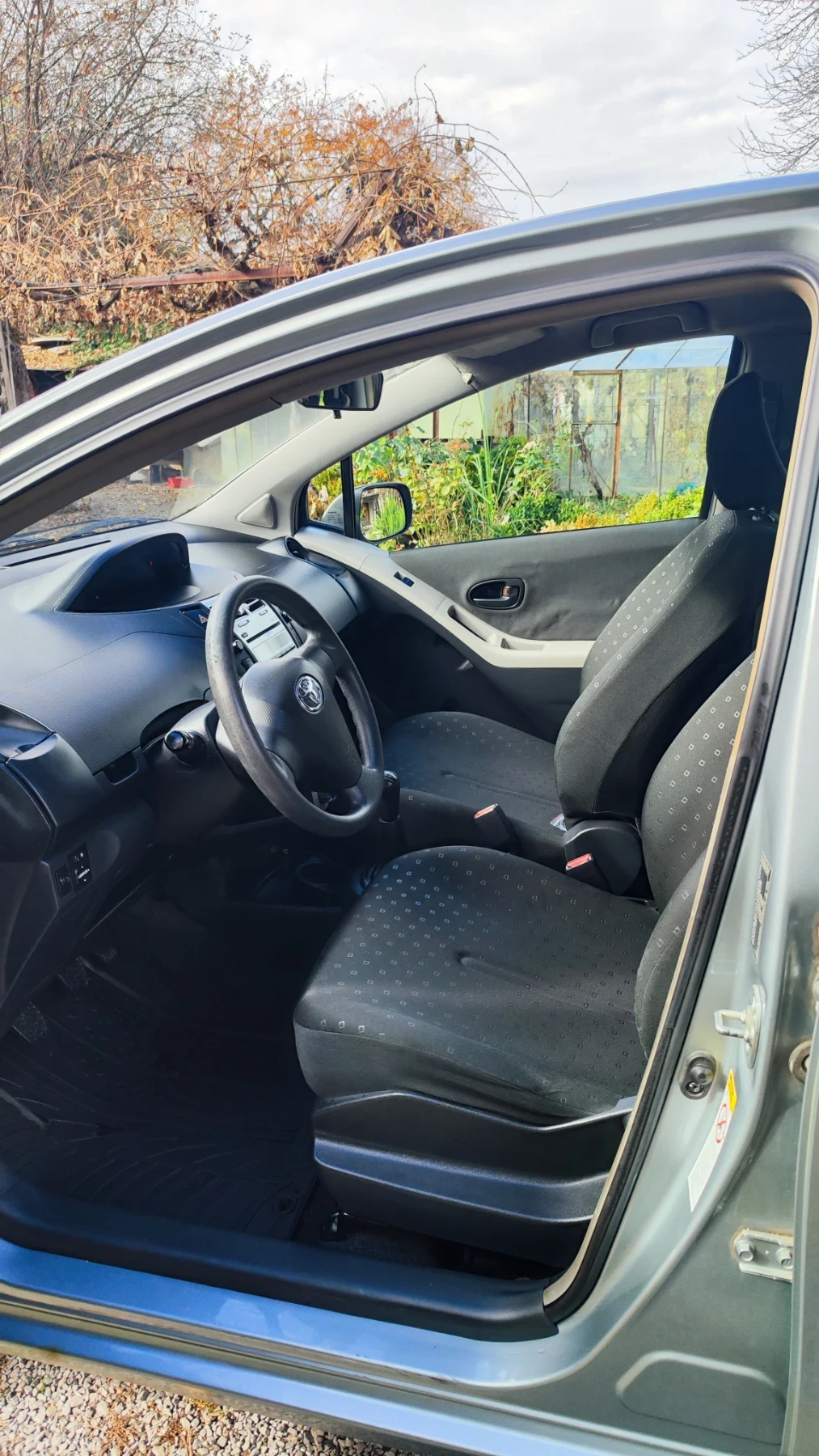 Toyota Yaris  - изображение 9