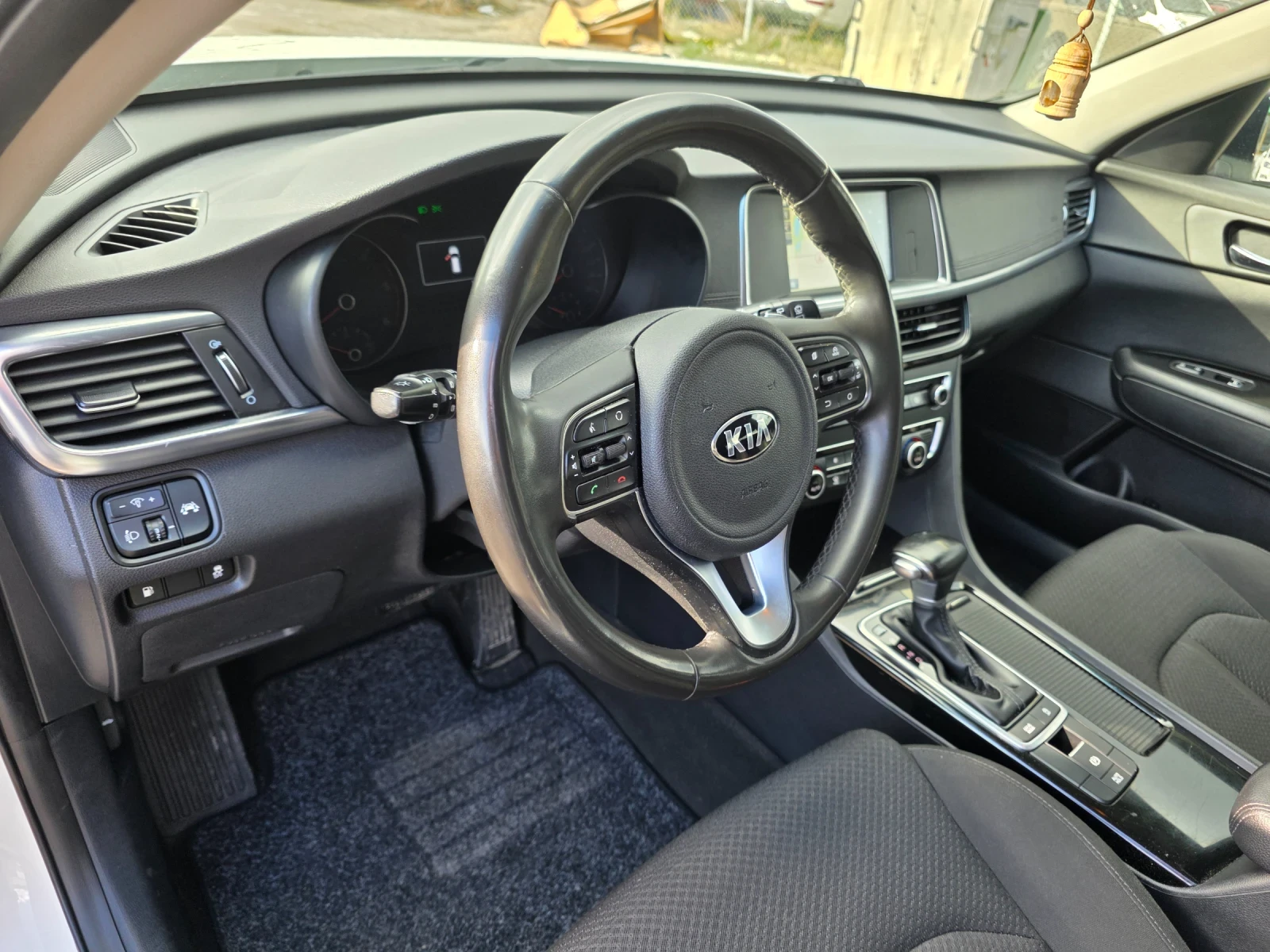 Kia Optima 1.7 CRDI 140k.c EURO 6B  | Mobile.bg   8