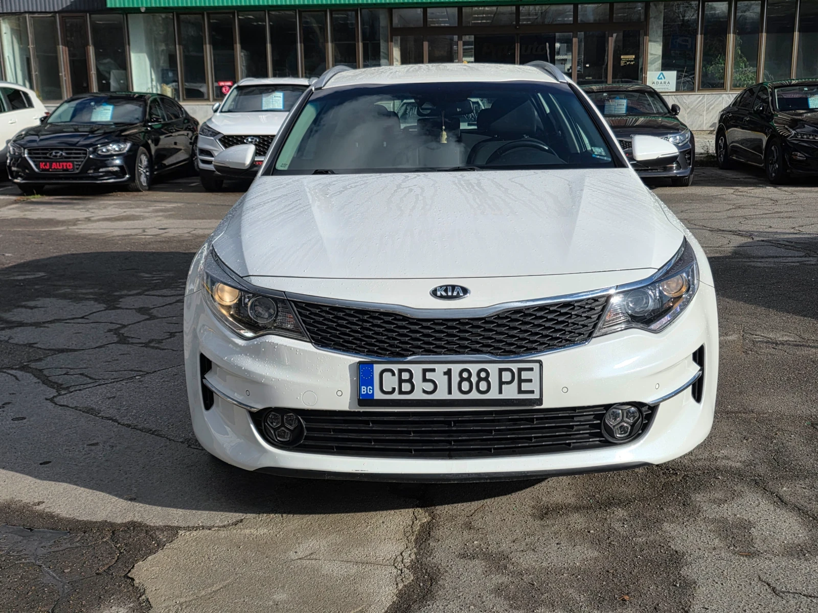 Kia Optima 1.7 CRDI 140k.c EURO 6B  | Mobile.bg   2