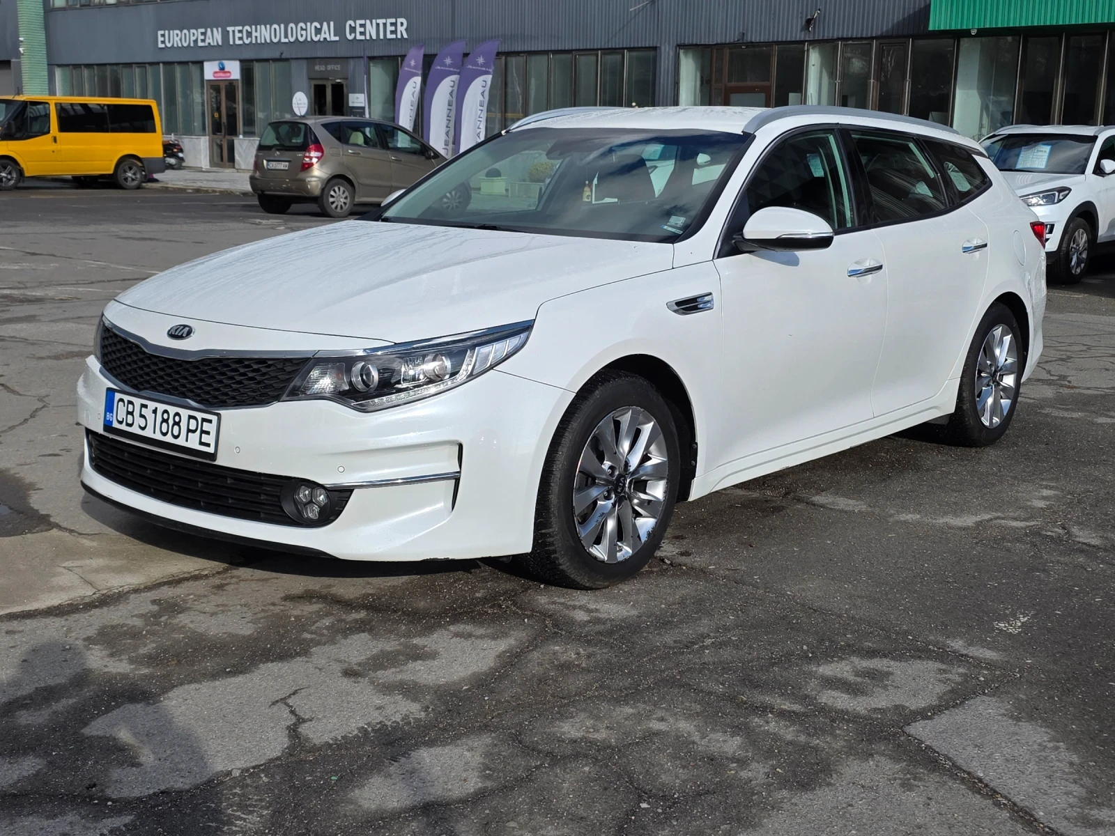 Kia Optima 1.7 CRDI 140k.c EURO 6B  | Mobile.bg   3