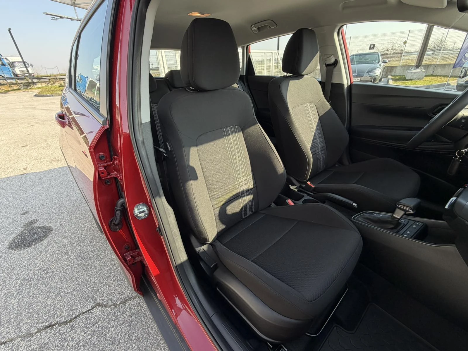 Hyundai Bayon COMFORT, снимка 15 - Автомобили и джипове - 53732130