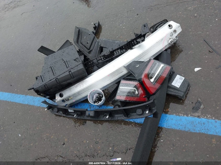 Tesla Model Y Long Range Dual Motor All-Wheel Drive, снимка 12 - Автомобили и джипове - 53848073