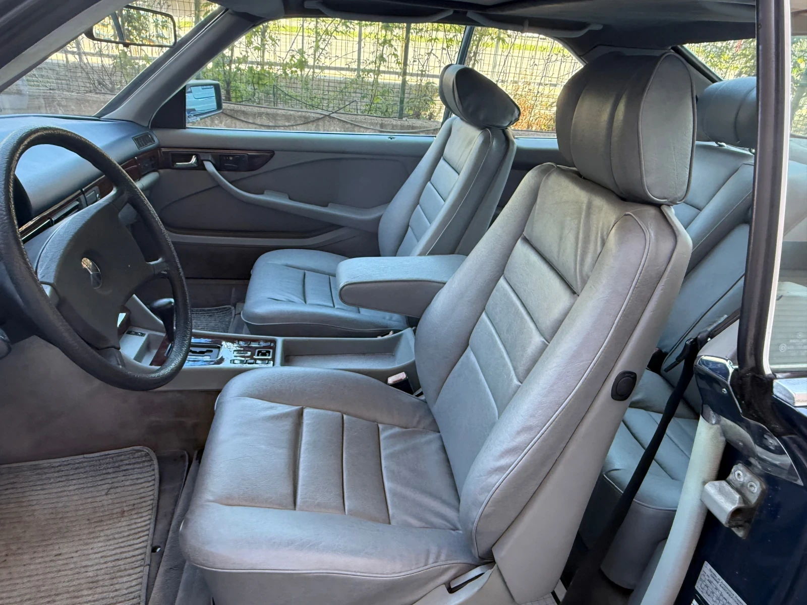 Mercedes-Benz 126 500 sec, снимка 5 - Автомобили и джипове - 53955130