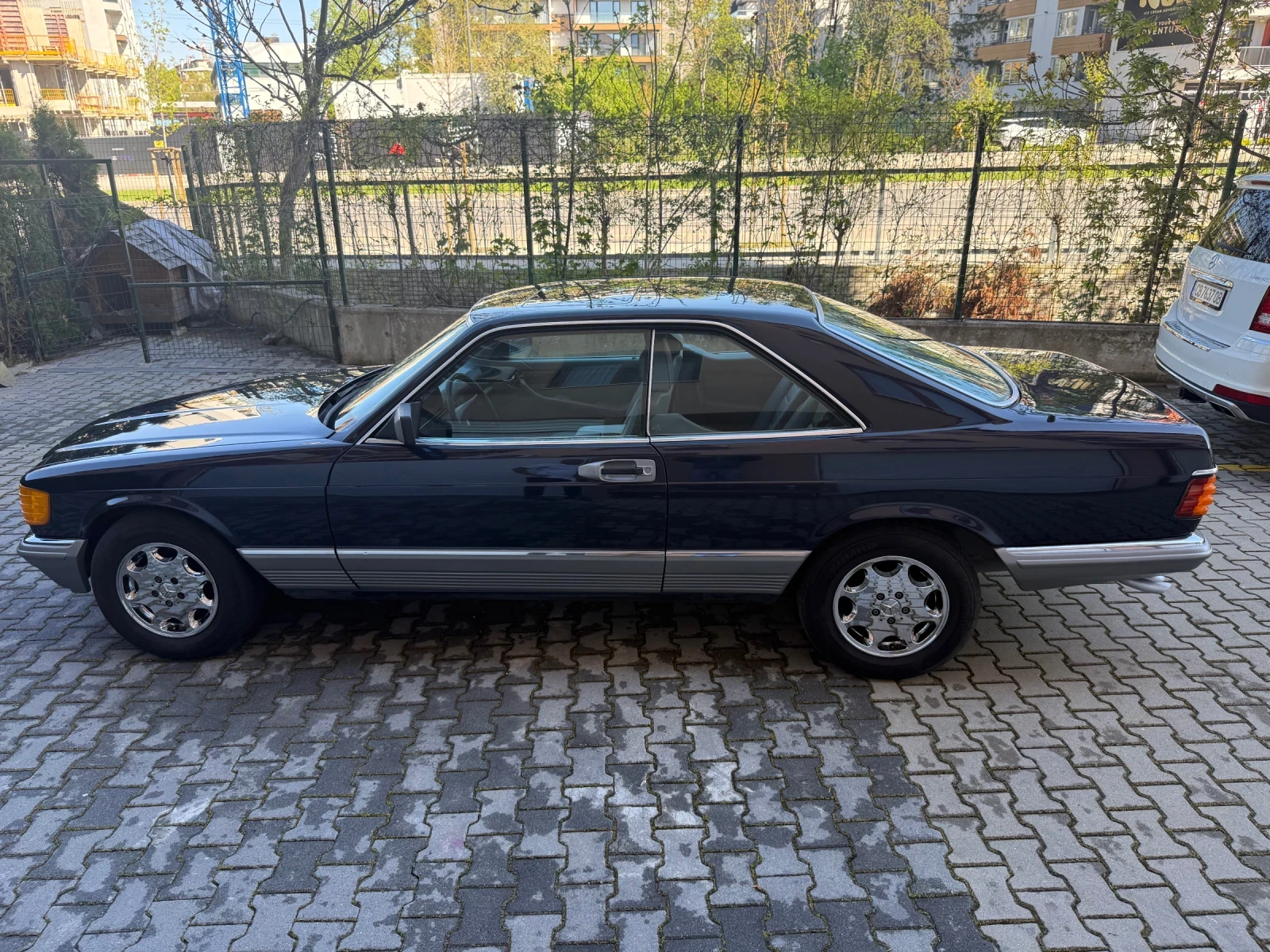 Mercedes-Benz 126 500 sec, снимка 14 - Автомобили и джипове - 53955130