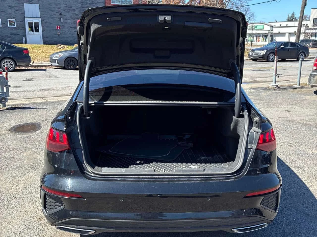 Audi A3 * Progressiv * CARFAX * ���� �� �� | Mobile.bg � ����������� 13